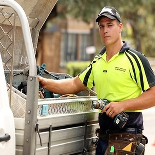 Tradies at Sundara Healing Retreat
